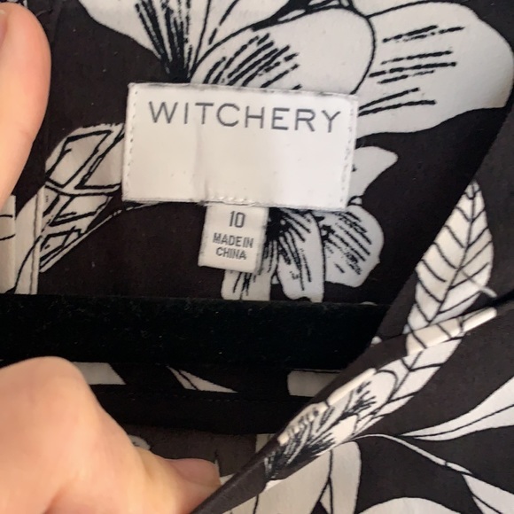 Witchery 3/4 sleeve dress - Picture 3 of 3